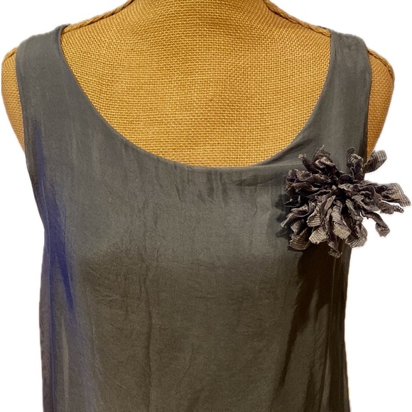 LOLA fabulous silk/viscous asymmetrical top, made in Italy, size M - Picture 14 of 16